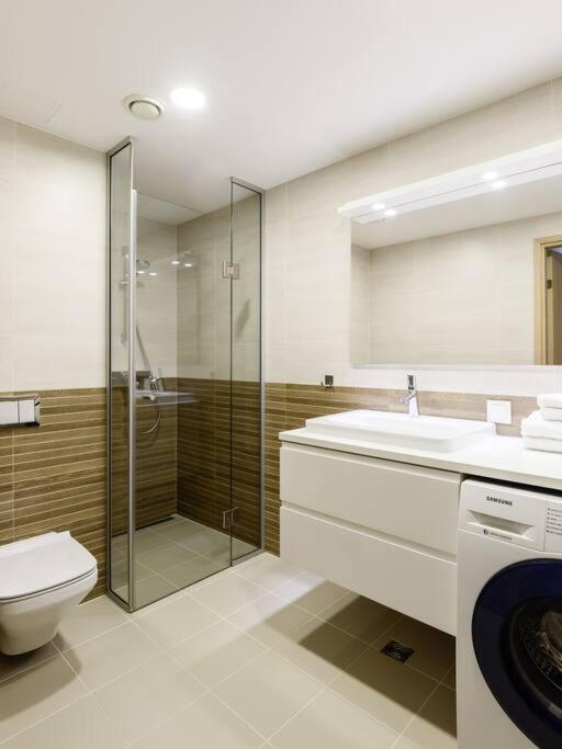 W Apartments Torupilli, Terrace, Green Yard, Parking Tallinn Buitenkant foto